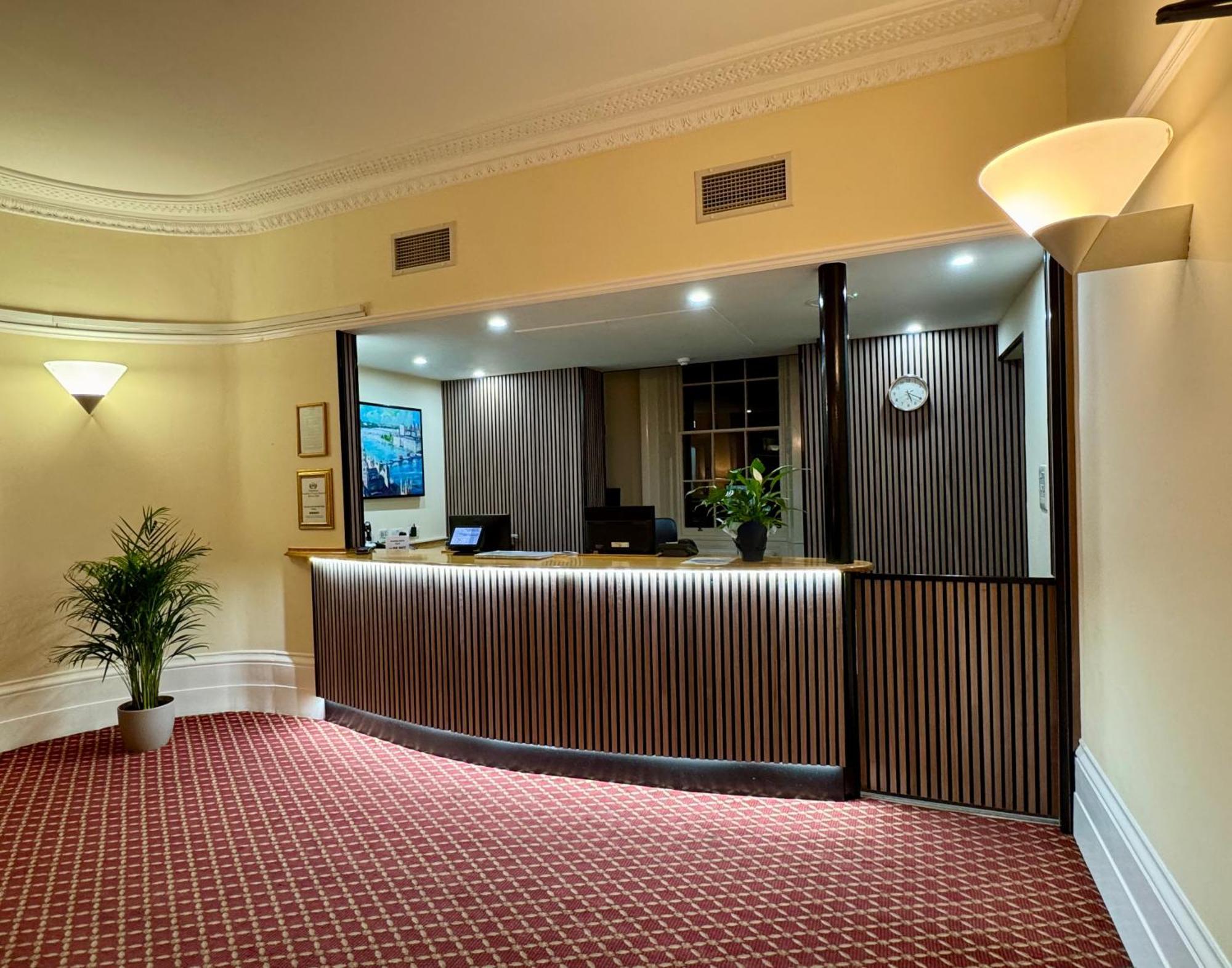 The Darlington Hyde Park Hotel Лондон Екстериор снимка